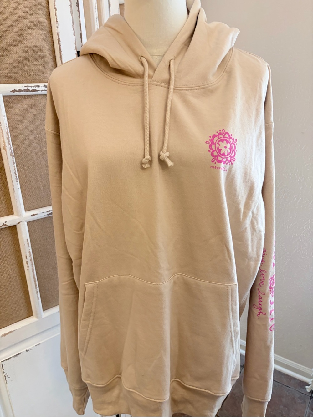 Natural Life NWT Oversized Folk Art Fish Graphic Hoodie Boho Oatmeal Pink M